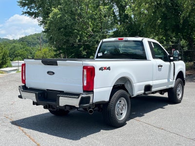 2026 Ford Super Duty F-350 SRW XL