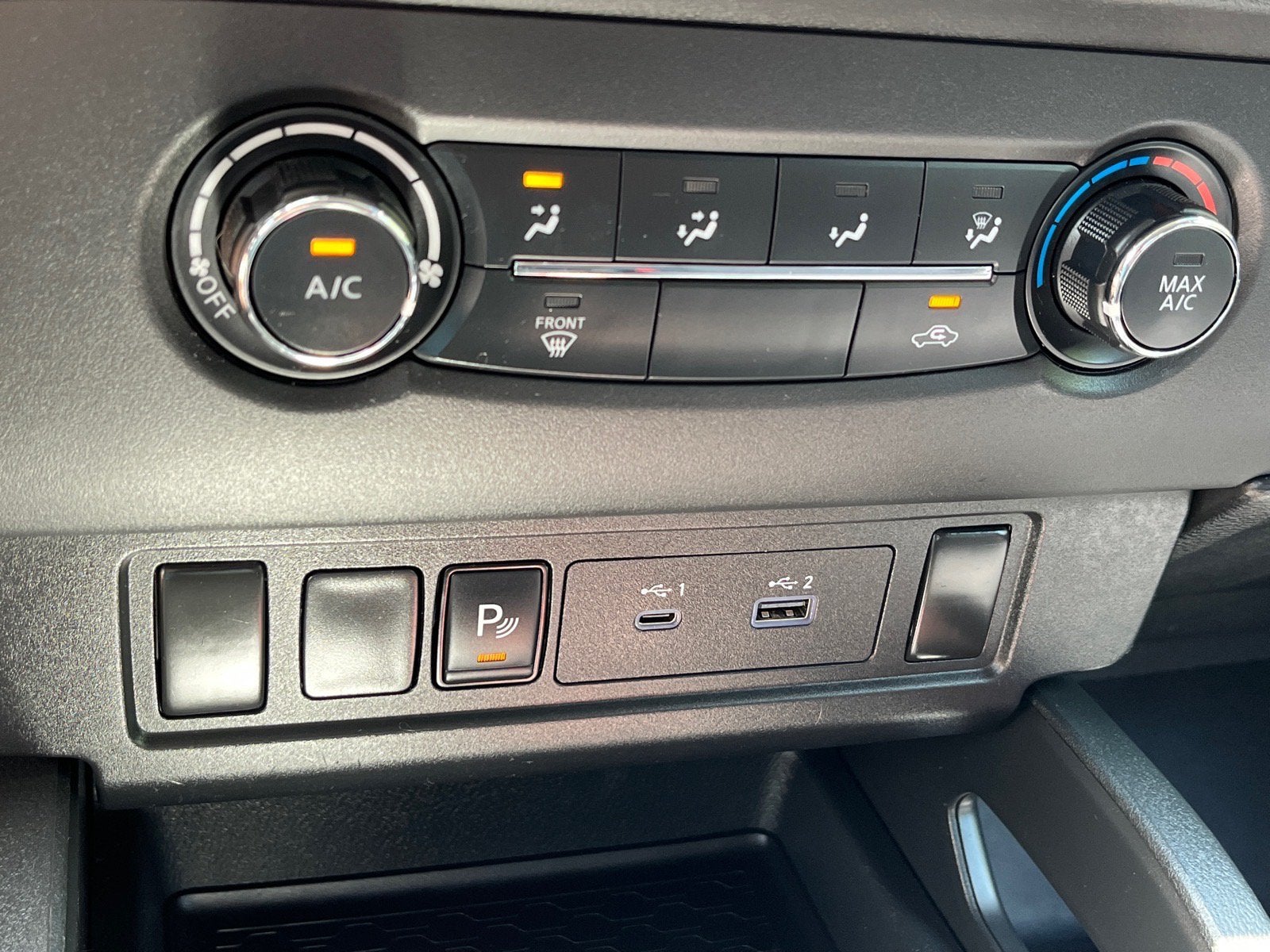 2023 Nissan Frontier S