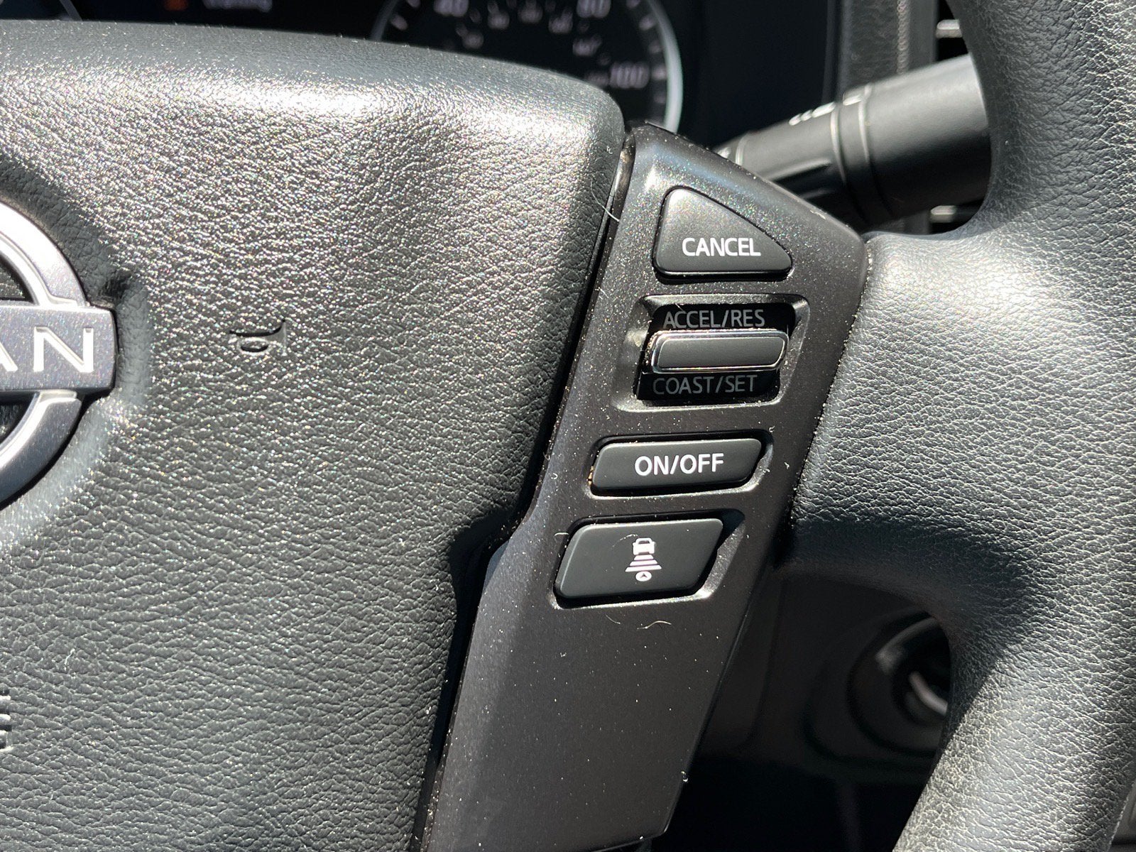 2023 Nissan Frontier S