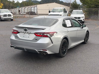 2022 Toyota Camry SE