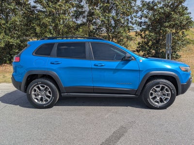 2022 Jeep Cherokee Trailhawk