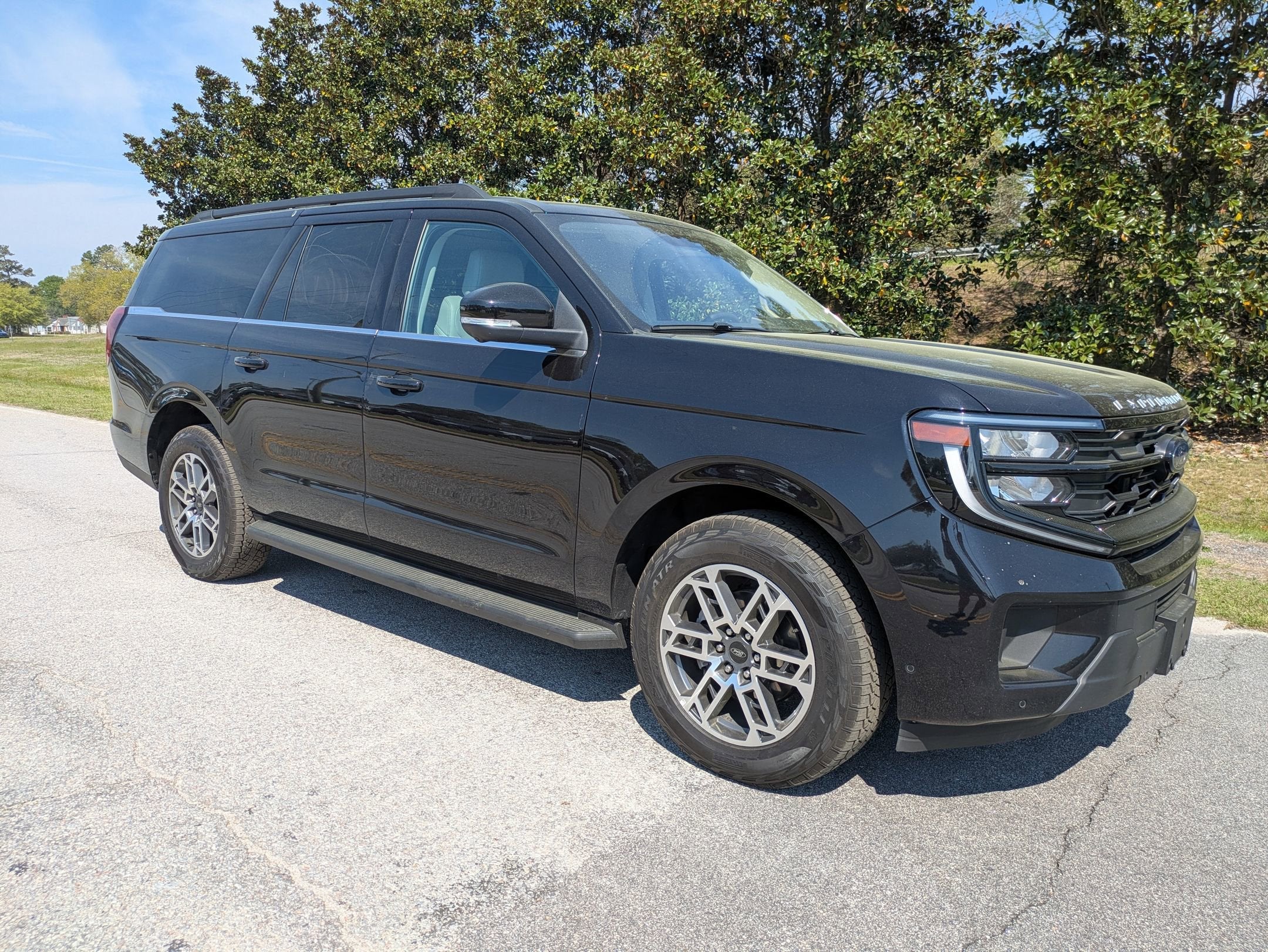 2025 Ford Expedition Max Active