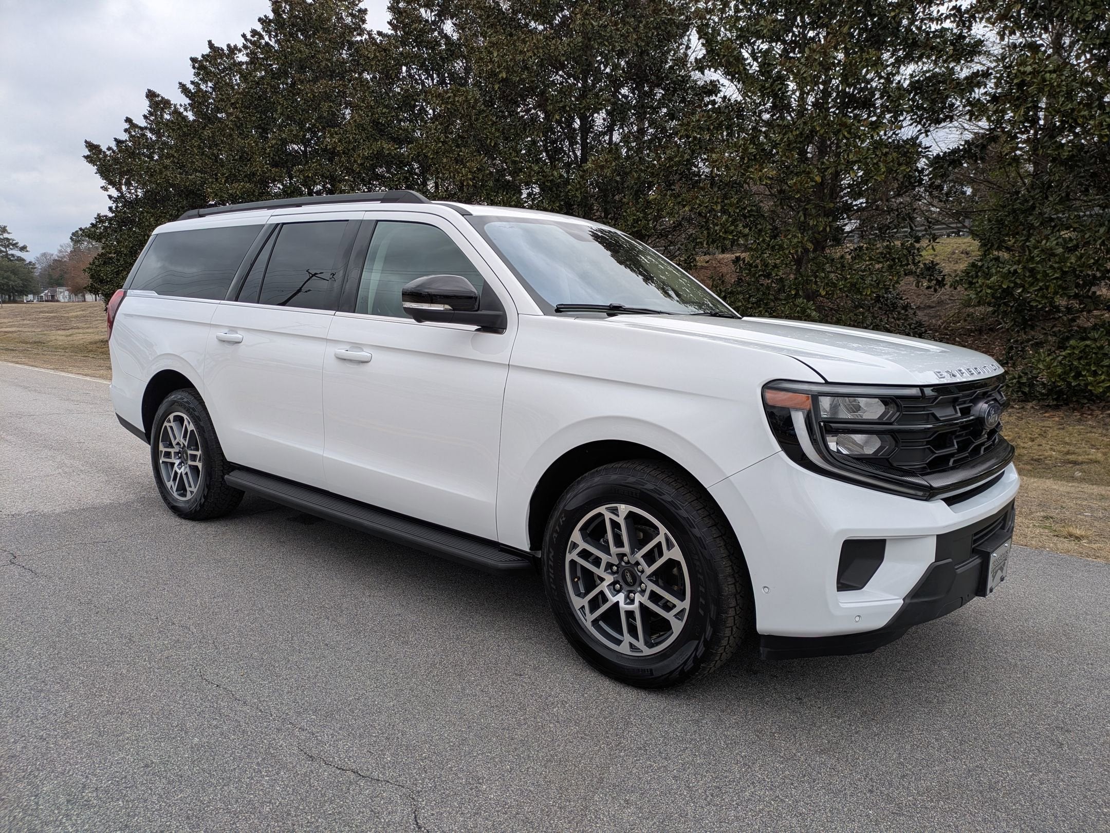 2025 Ford Expedition Max Active