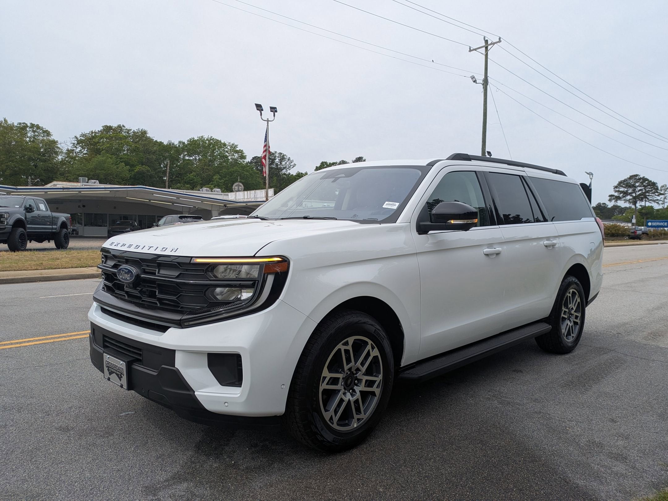 2025 Ford Expedition Max Active