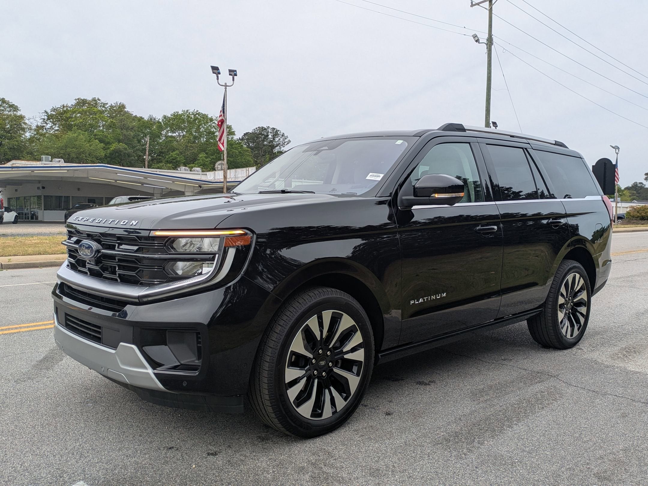 2025 Ford Expedition Platinum