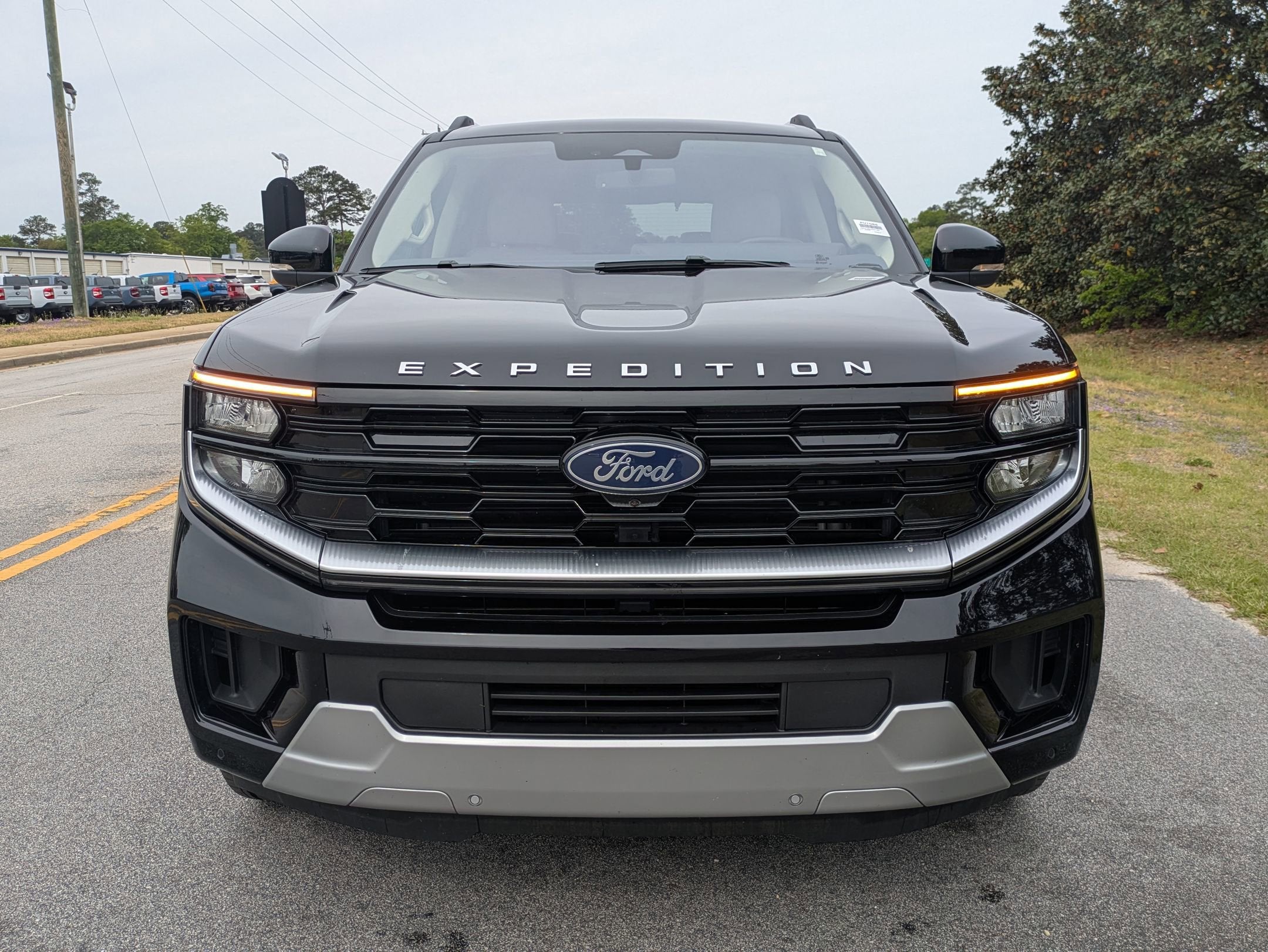 2025 Ford Expedition Platinum