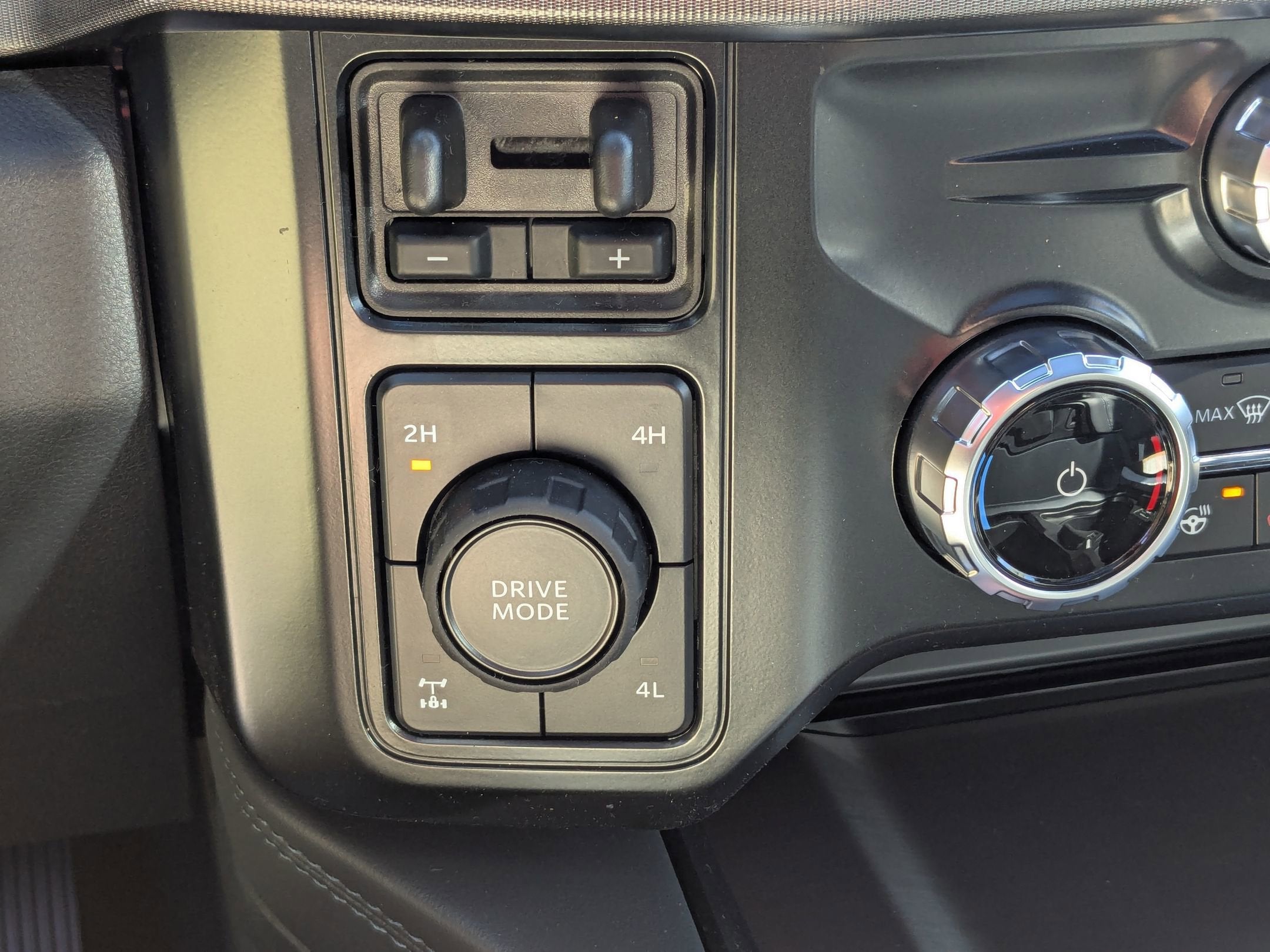 2026 Ford Super Duty F-350 SRW F-350® Platinum®