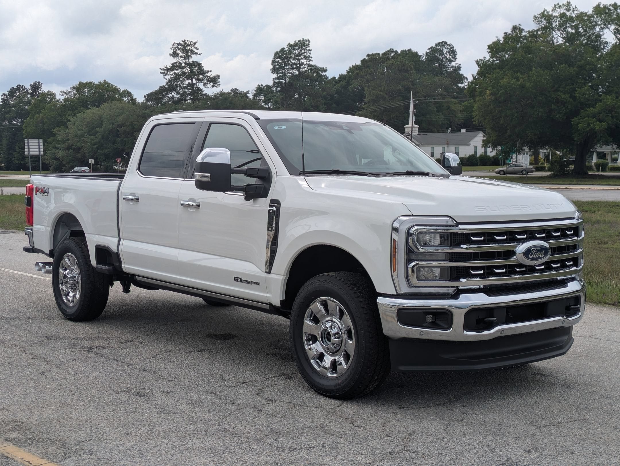 2026 Ford Super Duty F-350 SRW F-350® Lariat®