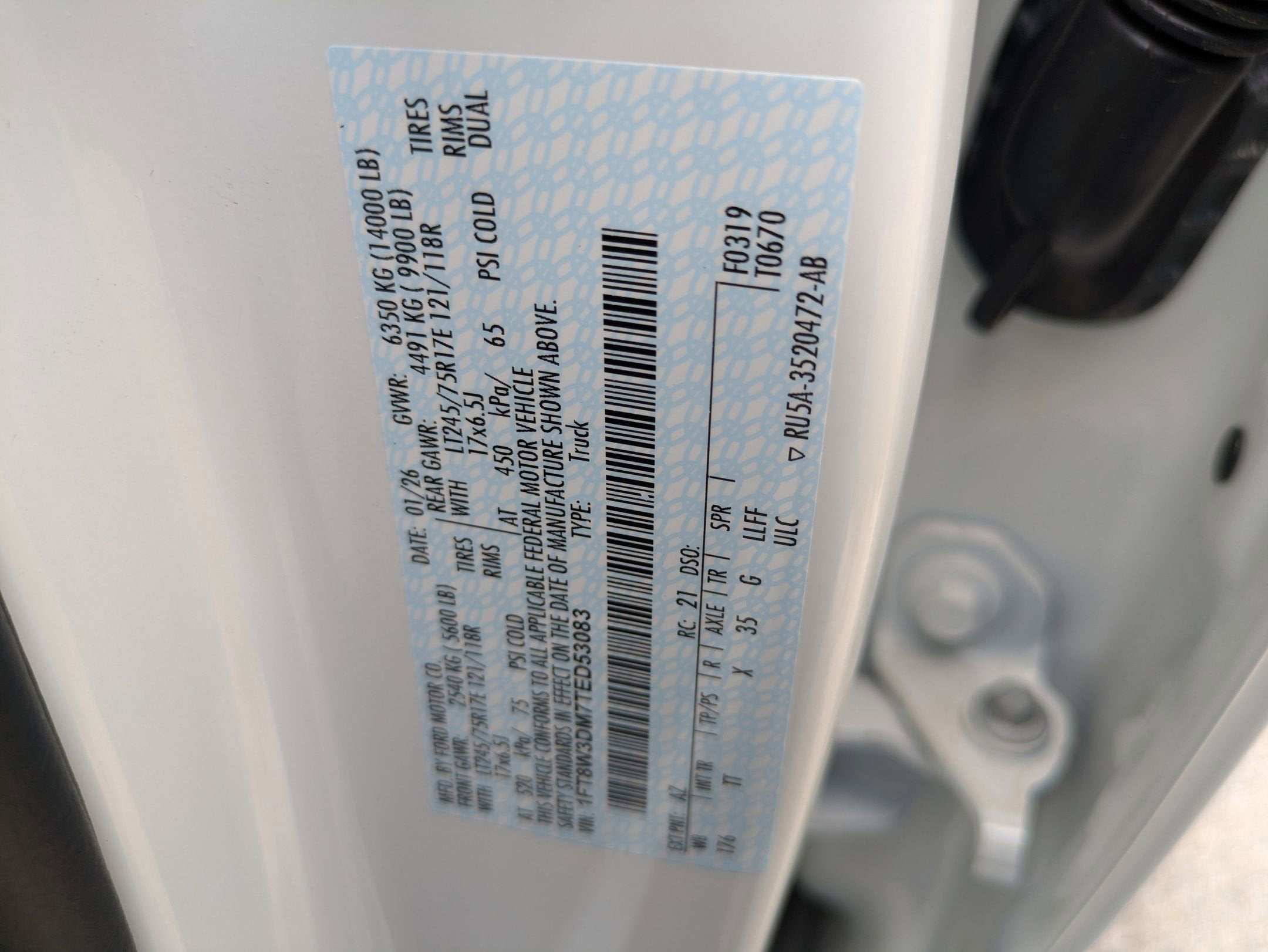 2026 Ford Super Duty F-350 DRW Platinum