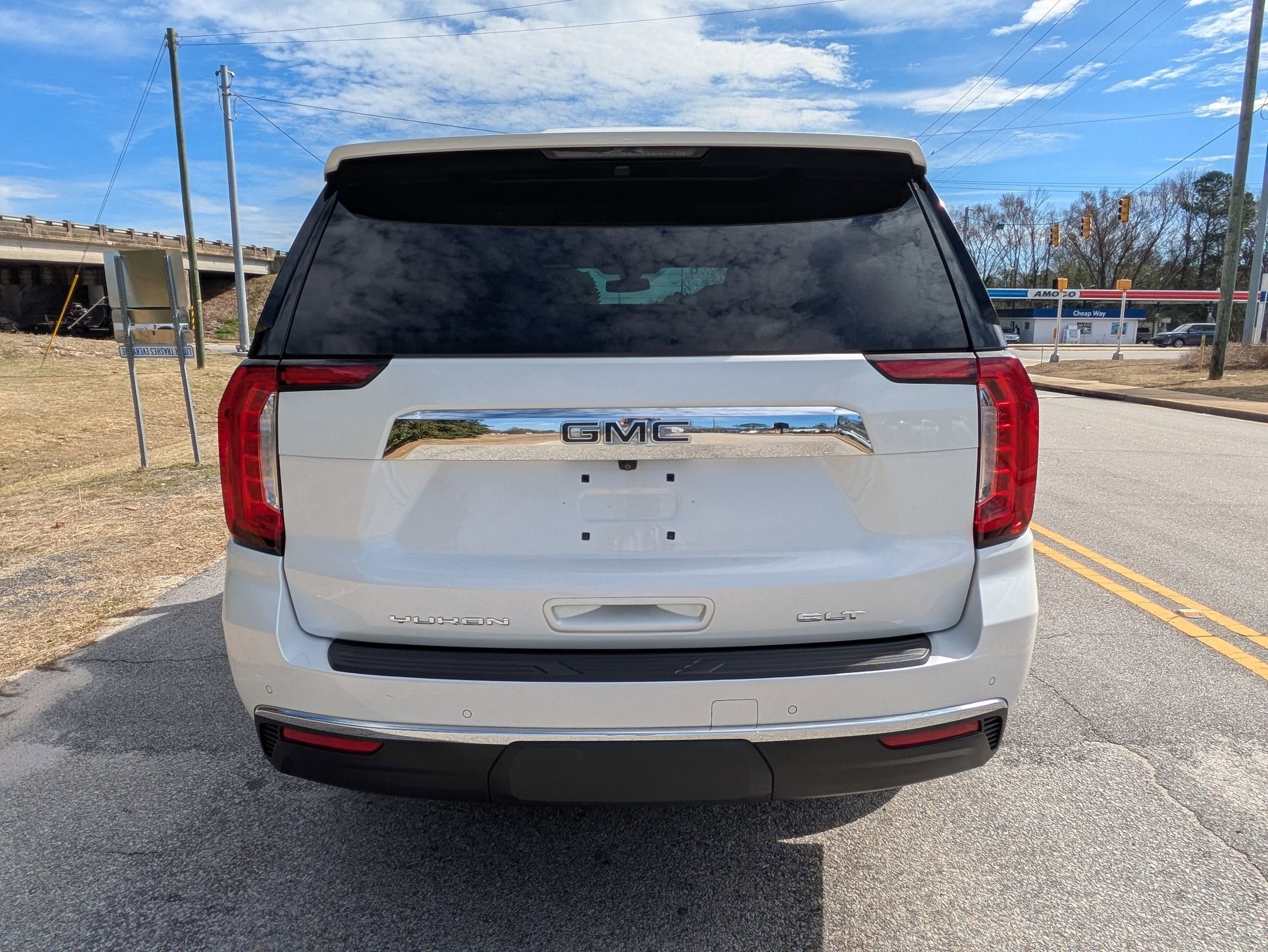 2021 GMC Yukon SLT