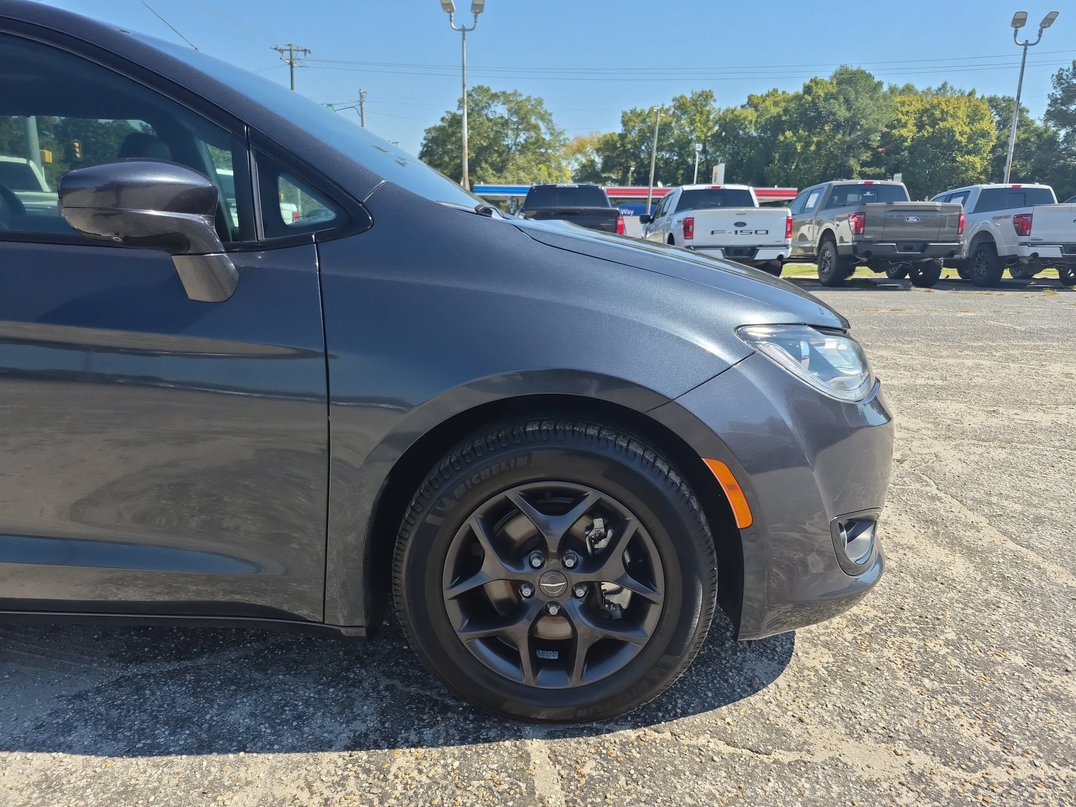 2020 Chrysler Pacifica Touring L