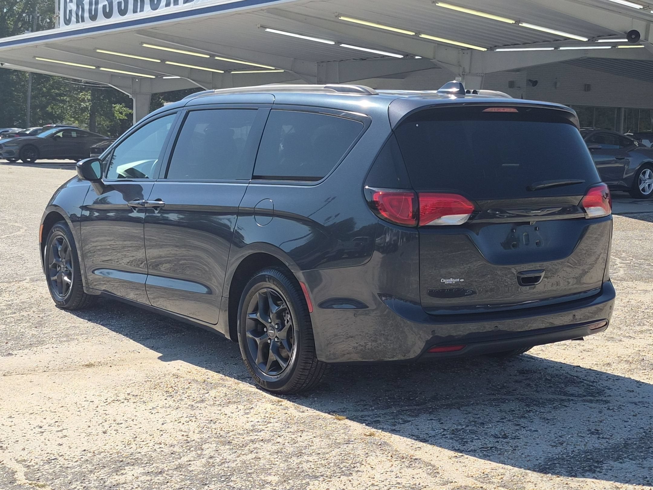 2020 Chrysler Pacifica Touring L