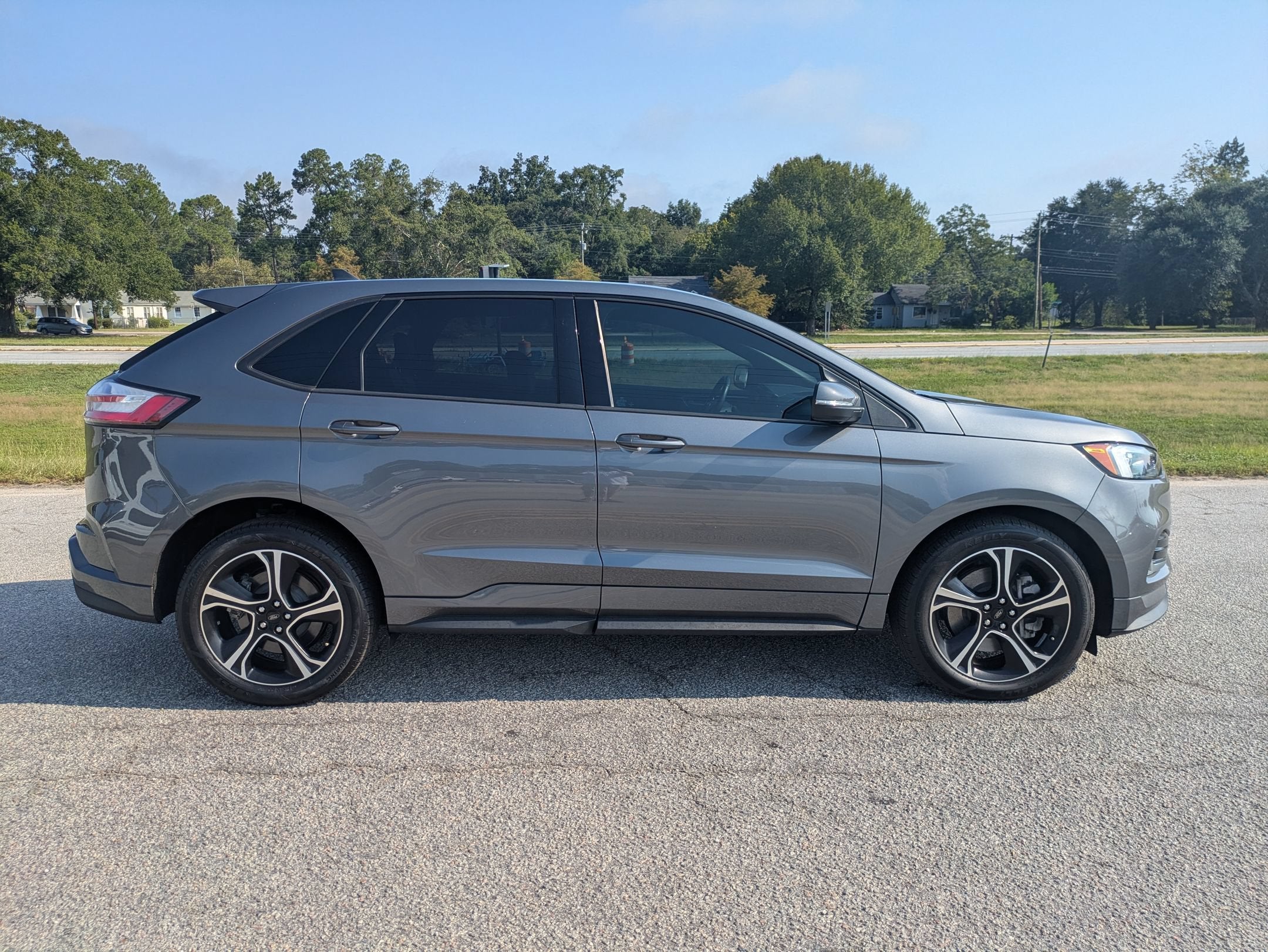 2022 Ford Edge ST