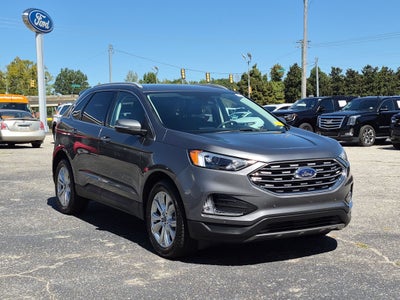 2022 Ford Edge Titanium