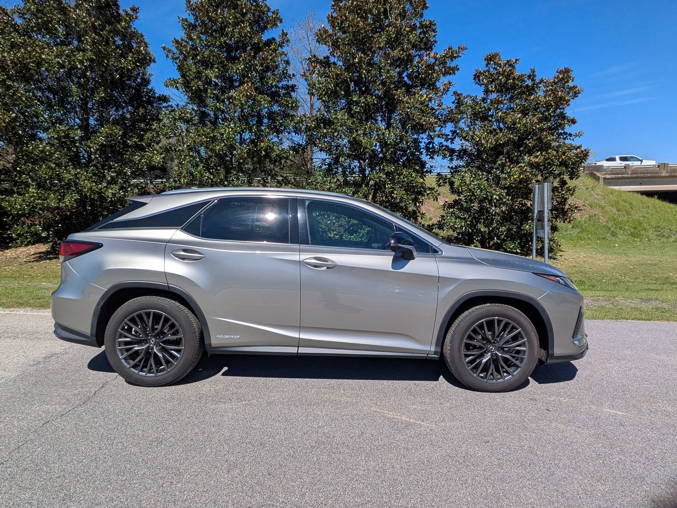 2021 Lexus RX RX 450h F SPORT Handling