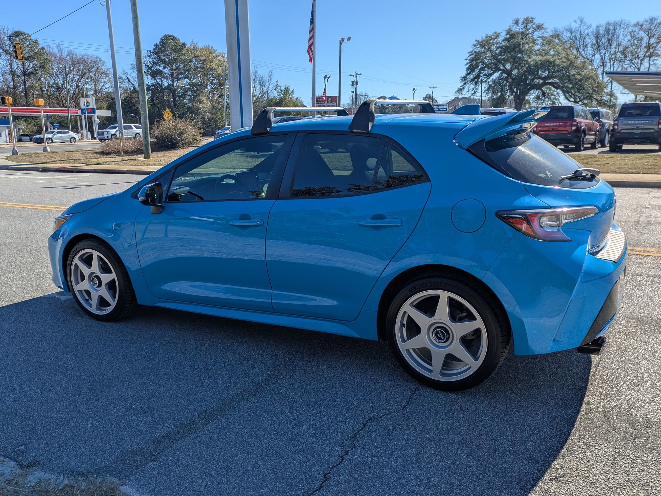 2020 Toyota Corolla Hatchback SE