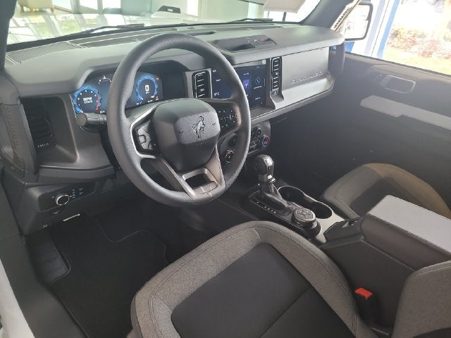 2026 Ford Bronco Base LIFTED WHEELS & TIRES