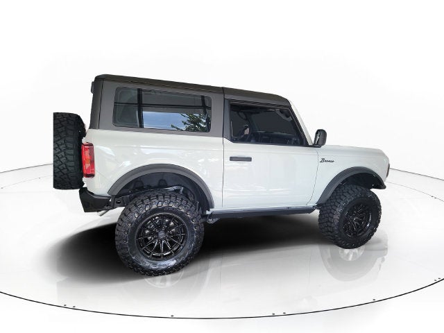 2026 Ford Bronco Base LIFTED WHEELS & TIRES