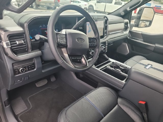 2027 Ford F-250SD Platinum 4WD CREW CAB