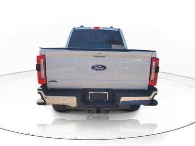2027 Ford F-250SD Lariat 4WD CREW CAB