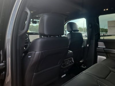2027 Ford F-250SD Platinum 4WD CREW CAB