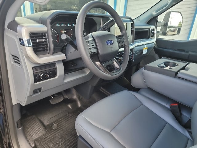 2027 Ford F-350SD XL 4WD CREW CAB