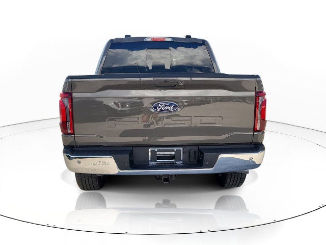 2026 Ford F-150 Lariat 4WD SUPERCREW
