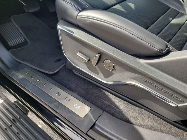 2026 Ford F-150 Platinum 4WD SUPERCREW