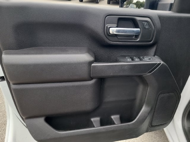 2024 Chevrolet Silverado 2500HD Custom 6.6 V8