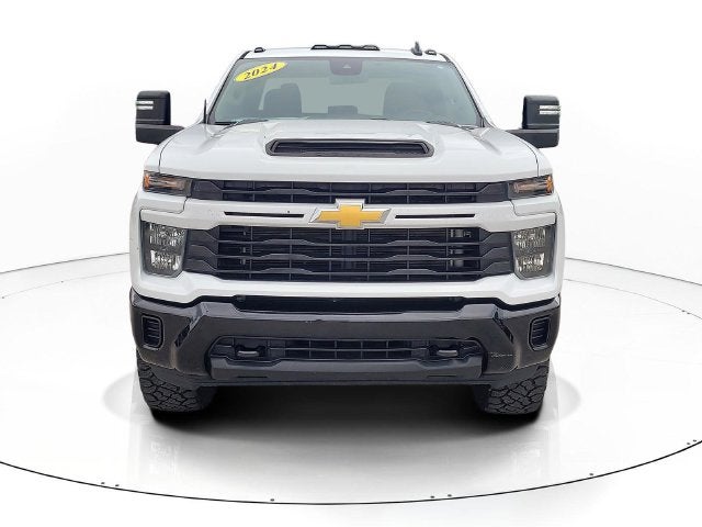 2024 Chevrolet Silverado 2500HD Custom 6.6 V8