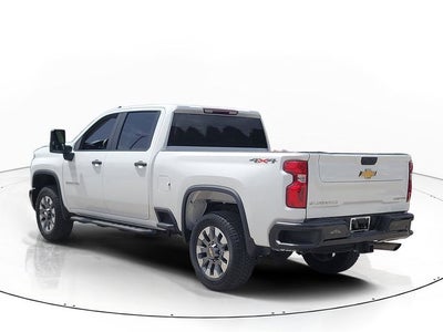 2024 Chevrolet Silverado 2500HD Custom 6.6 V-8