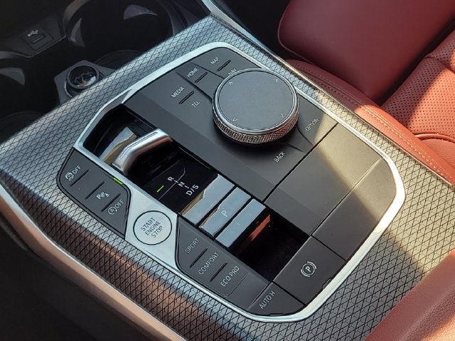 2023 BMW 3 Series 330i xDrive