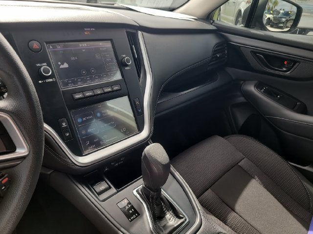 2022 Subaru Outback 2.5i