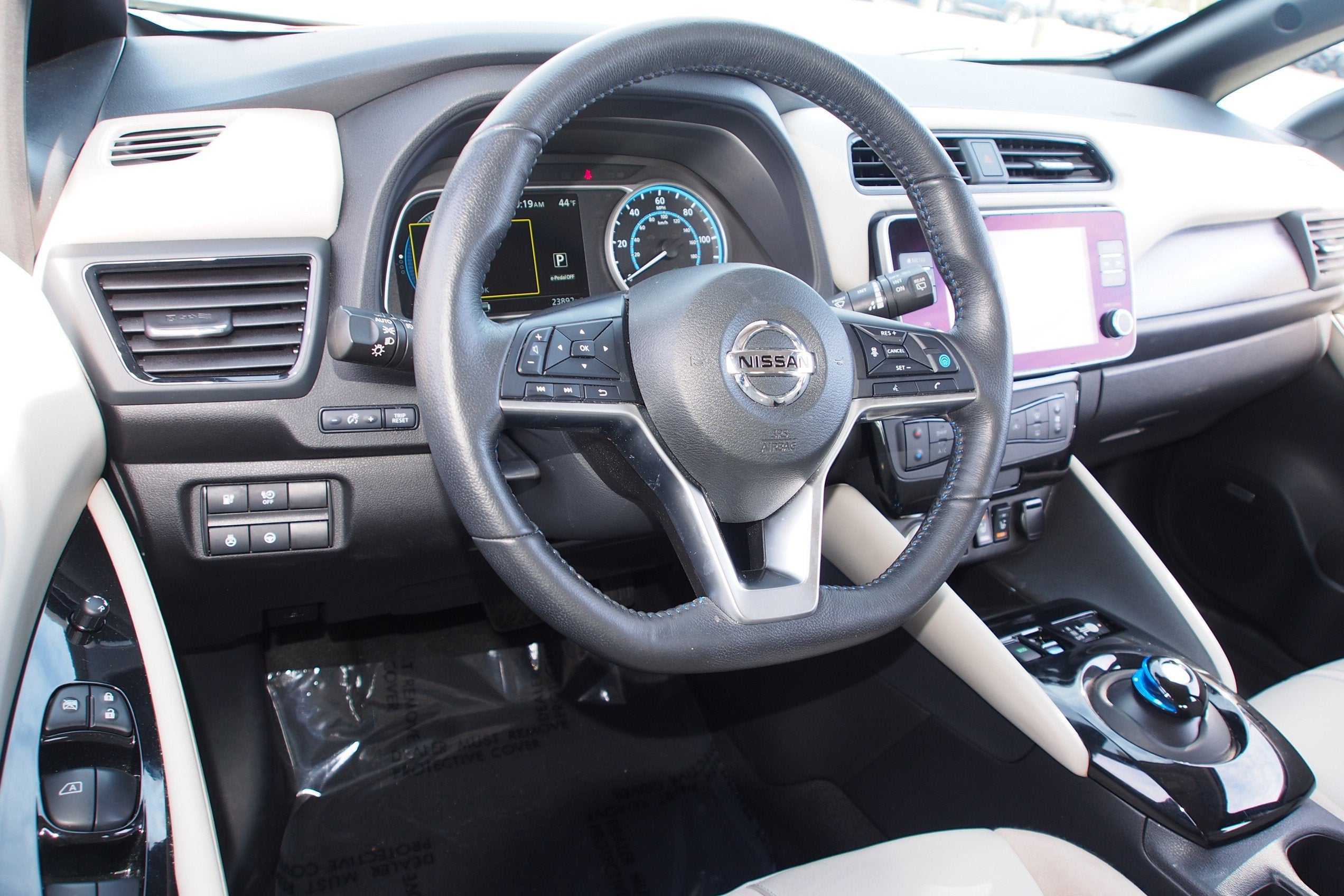 2020 Nissan LEAF SL PLUS