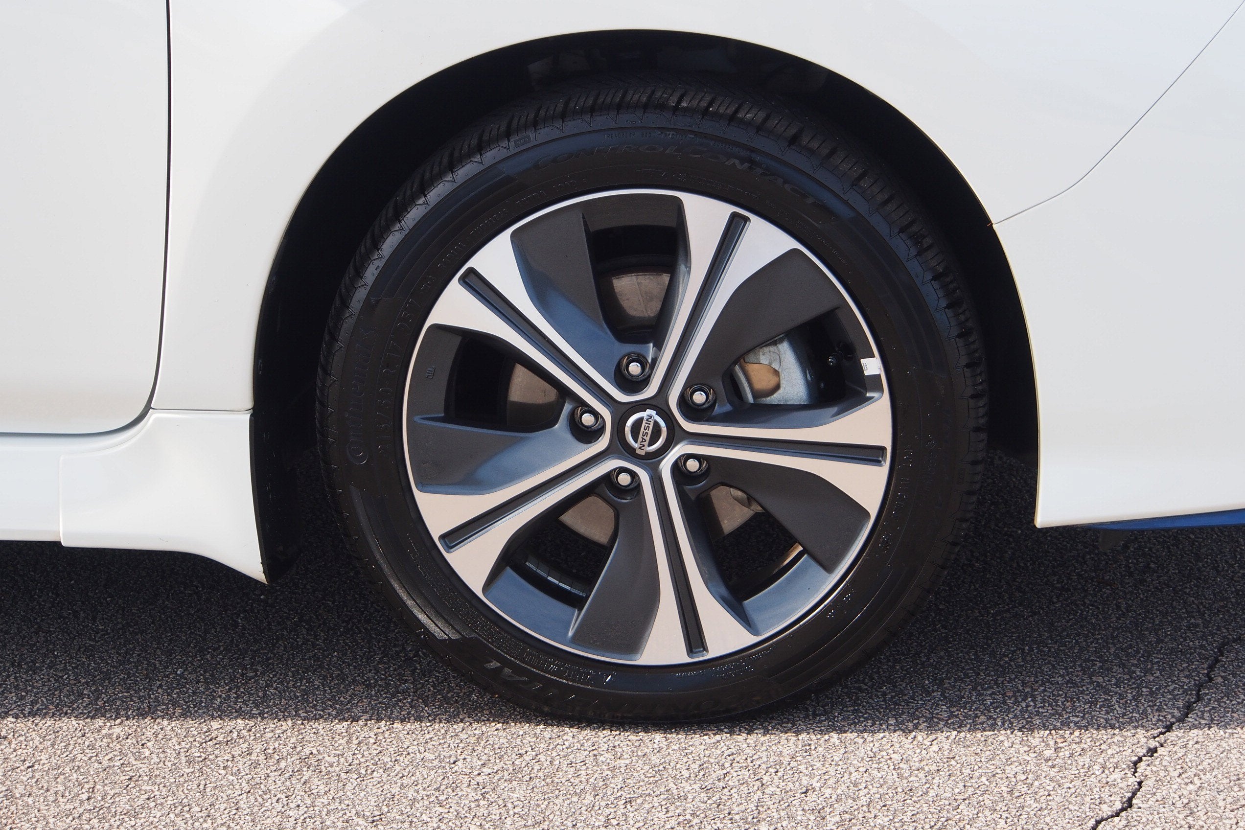 2020 Nissan LEAF SL PLUS