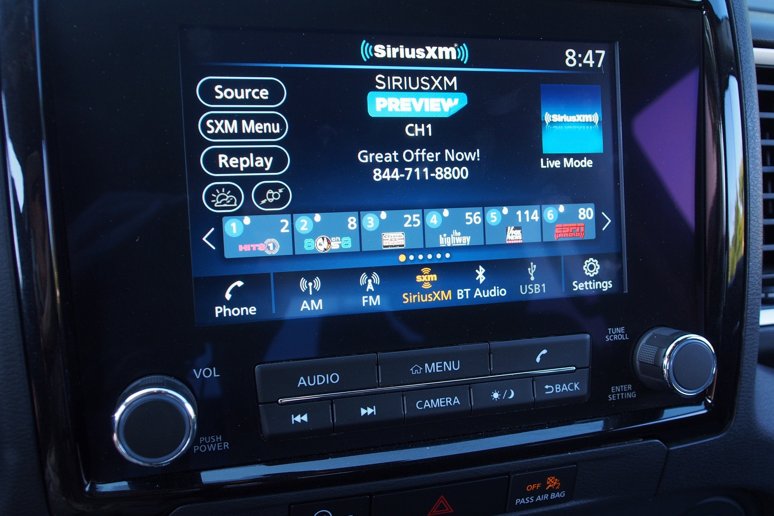 2023 Nissan Frontier SV