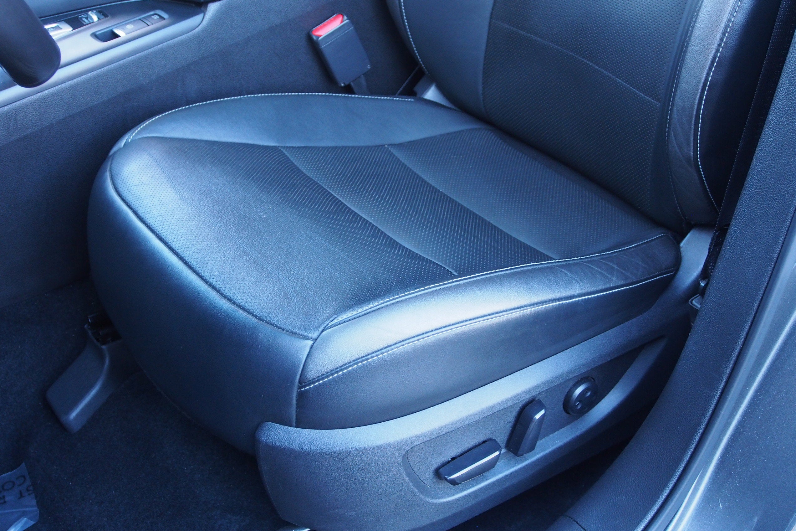 2022 INFINITI QX50 LUXE