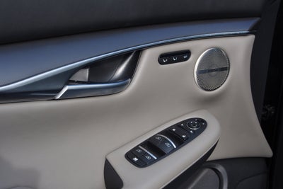 2025 INFINITI QX50 LUXE