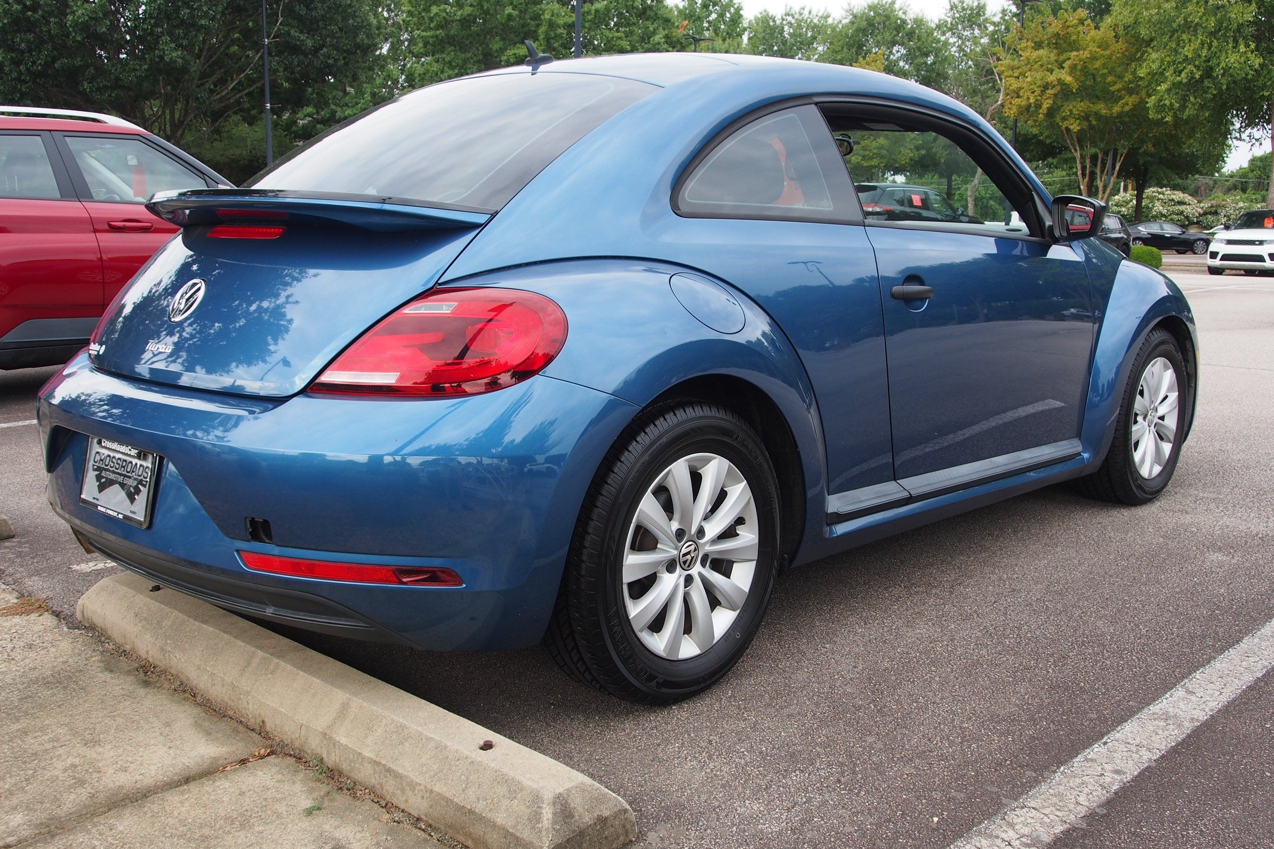 2018 Volkswagen Beetle S