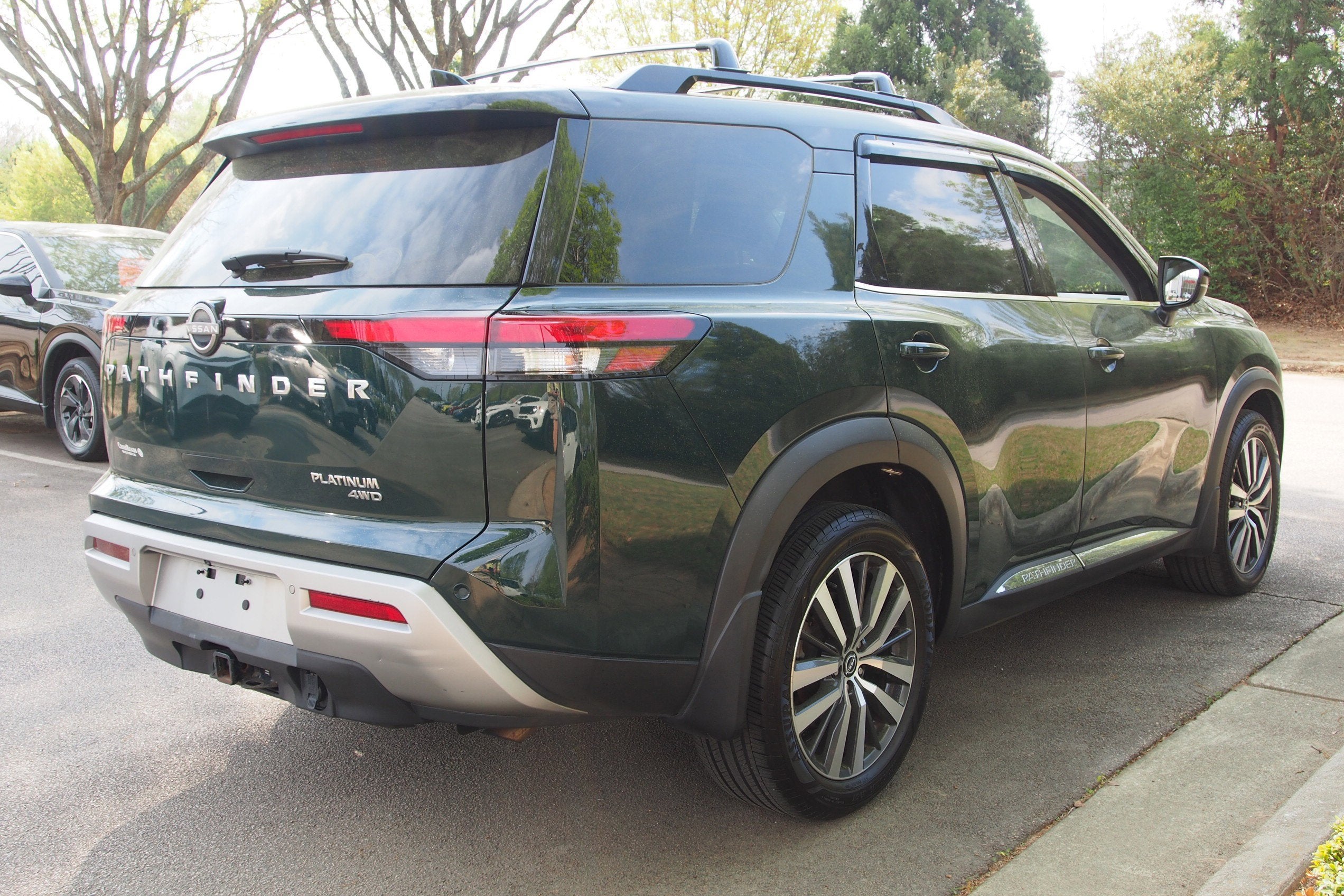 2022 Nissan Pathfinder Platinum