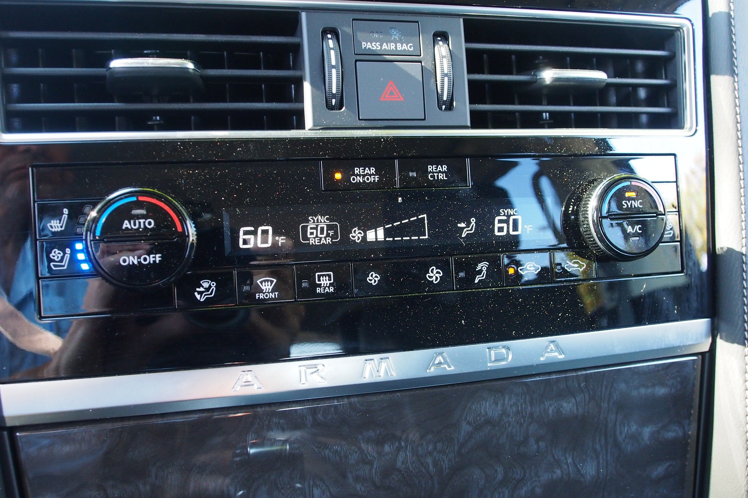 2023 Nissan Armada Platinum