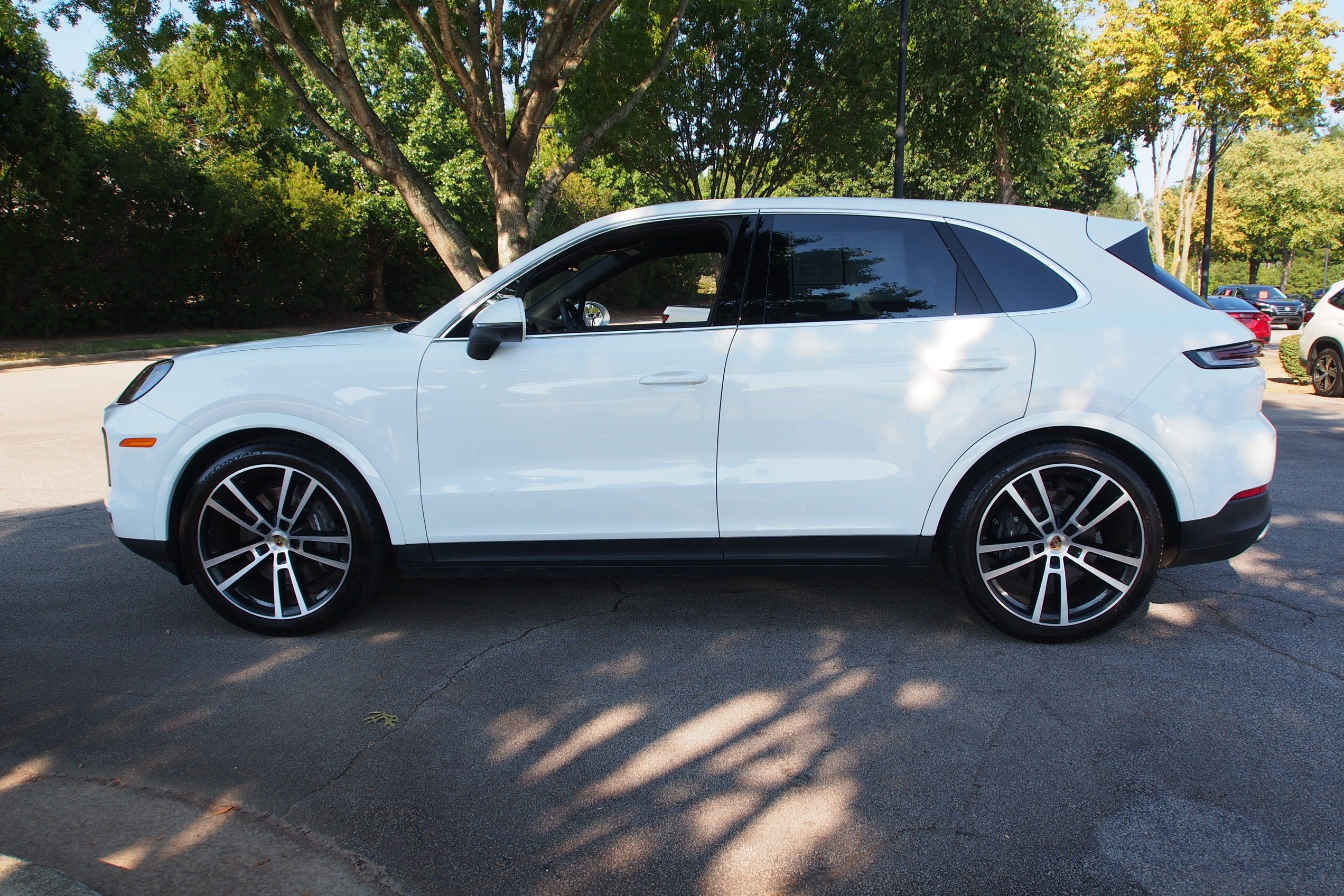 2024 Porsche Cayenne Base