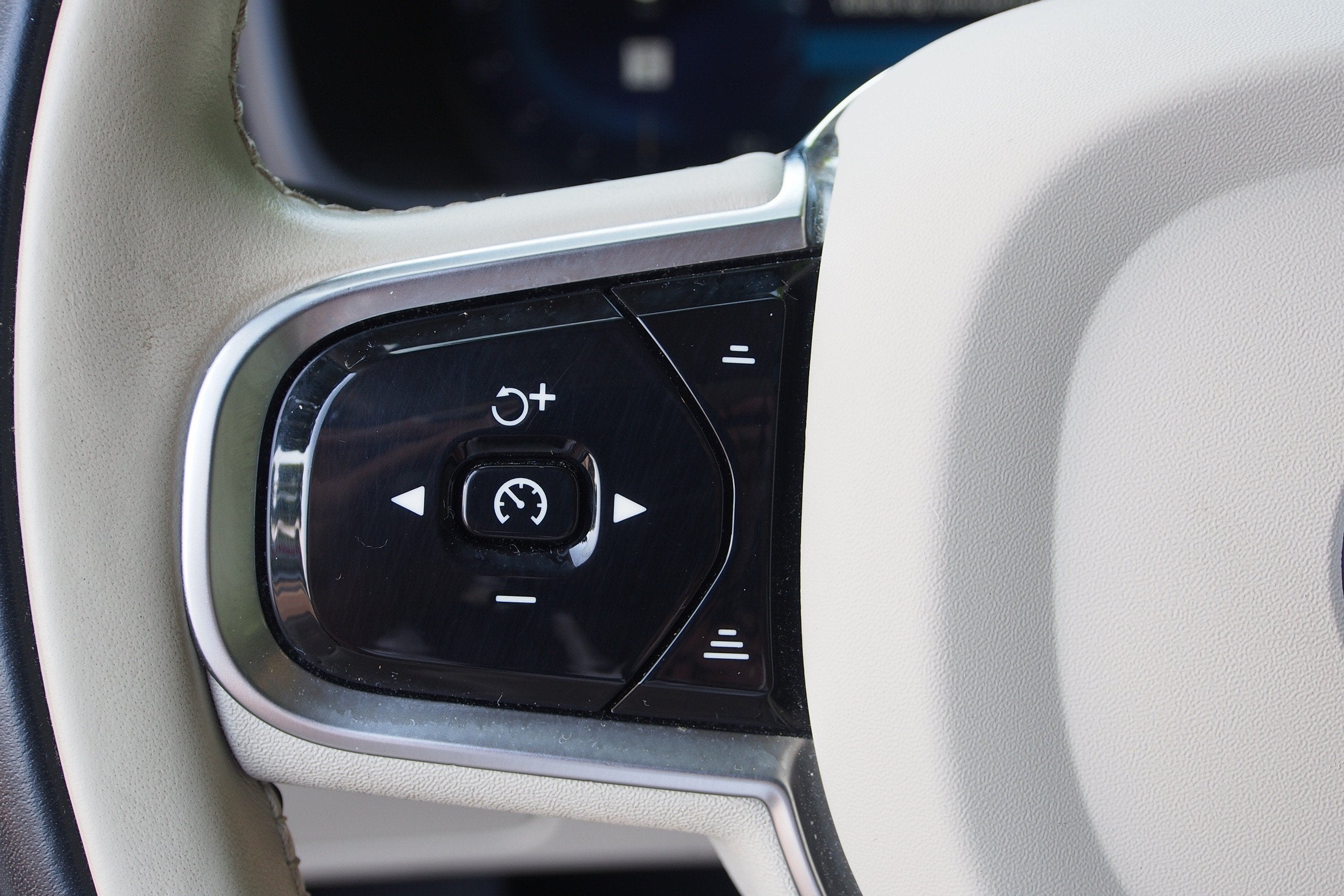 2023 Volvo XC90 Ultimate