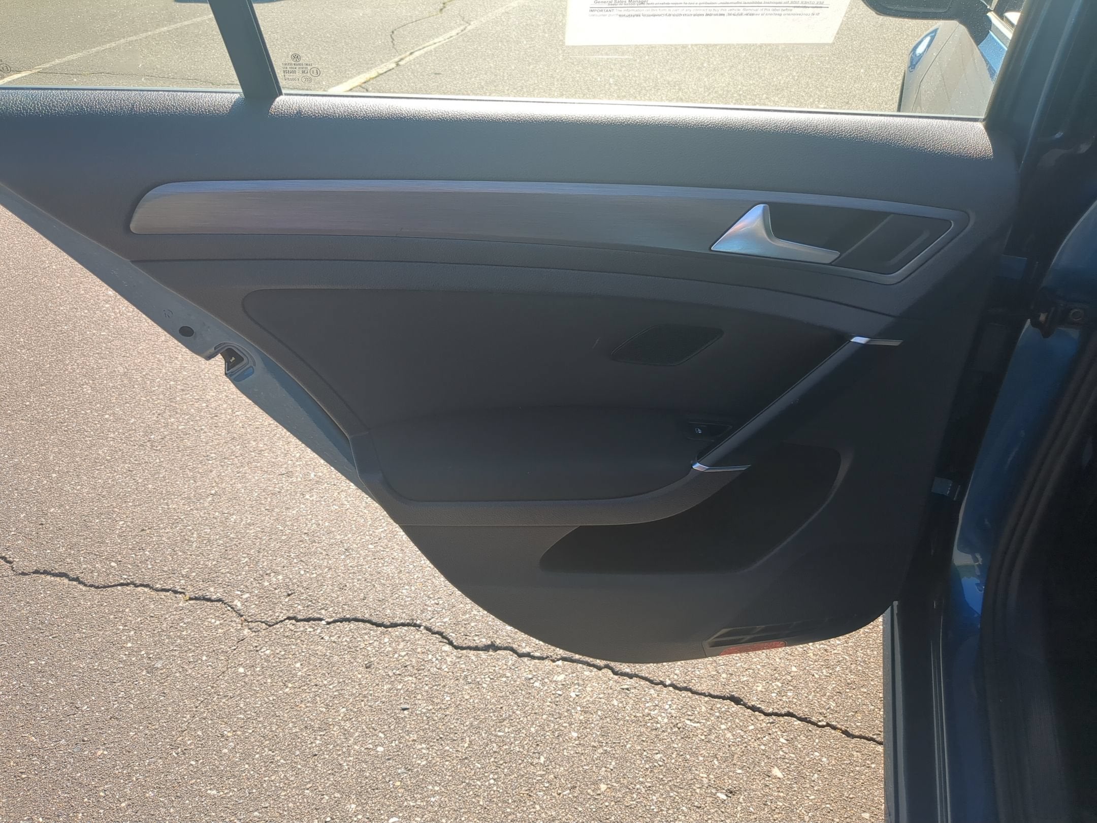 2019 Volkswagen Golf S