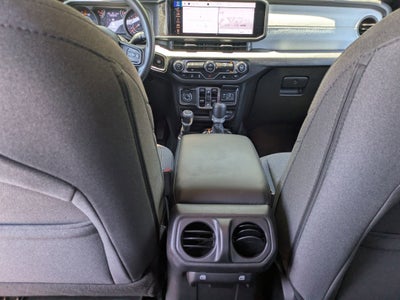 2024 Jeep Gladiator Nighthawk