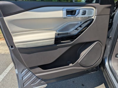 2021 Ford Explorer Platinum
