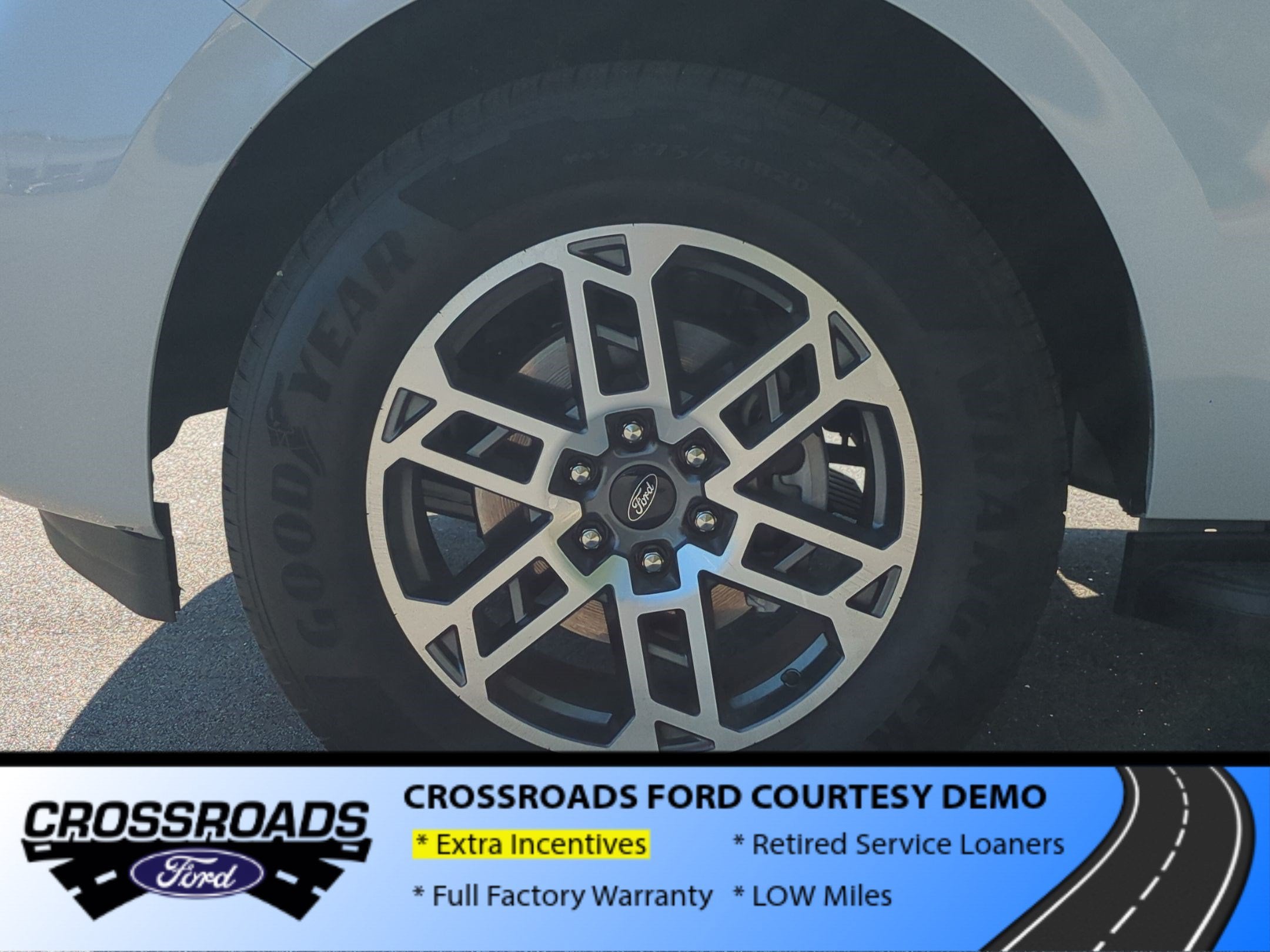 2026 Ford Expedition Active - Crossroads Courtesy Demo