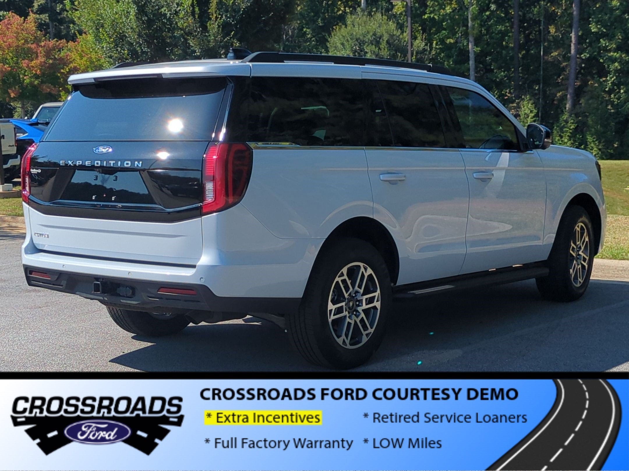 2026 Ford Expedition Active - Crossroads Courtesy Demo