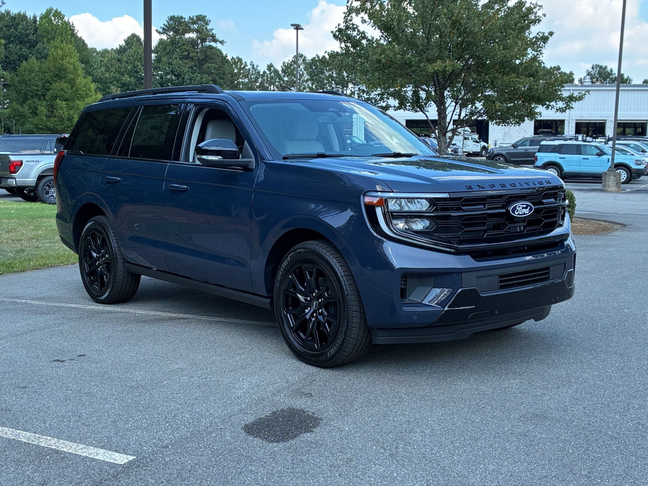 2027 Ford Expedition Platinum