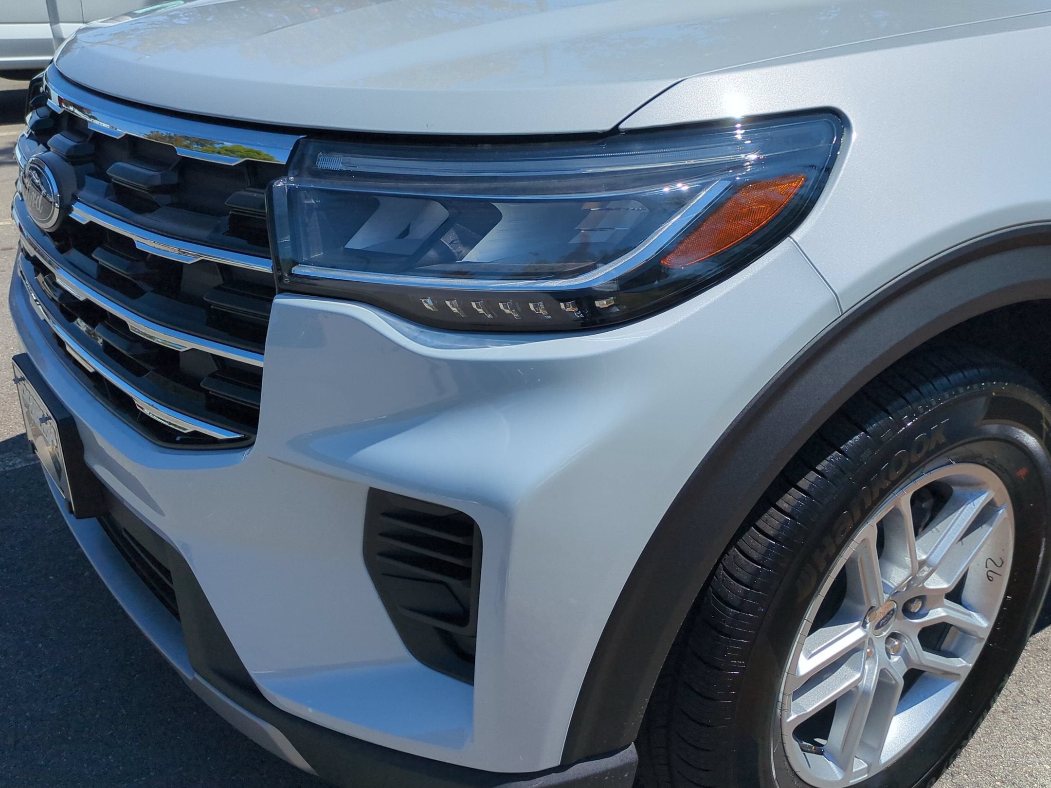 2026 Ford Explorer Active w/200A Pkg